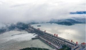 Сброс воды Три ущелья: первый в 2025 году контроль уровня воды