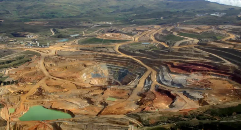 Estrategias Inversión China en Minería de Latinoamerica